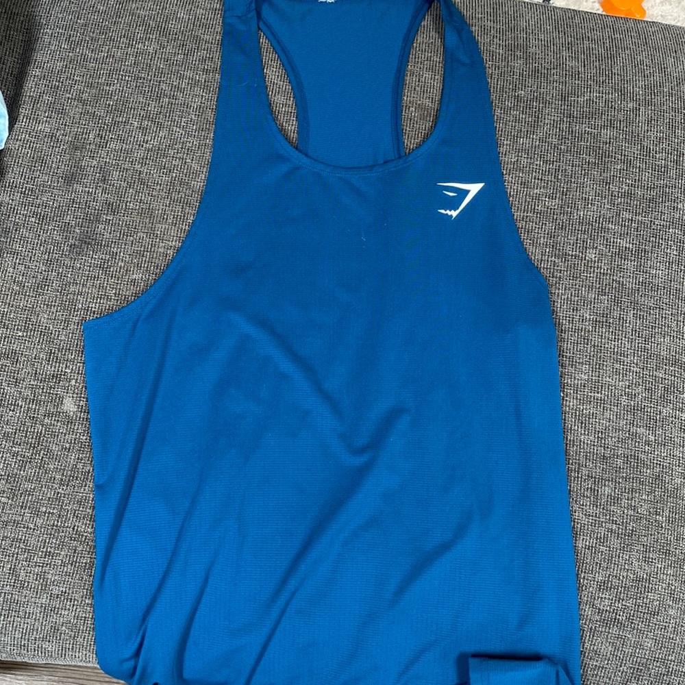 Gym shark male tank